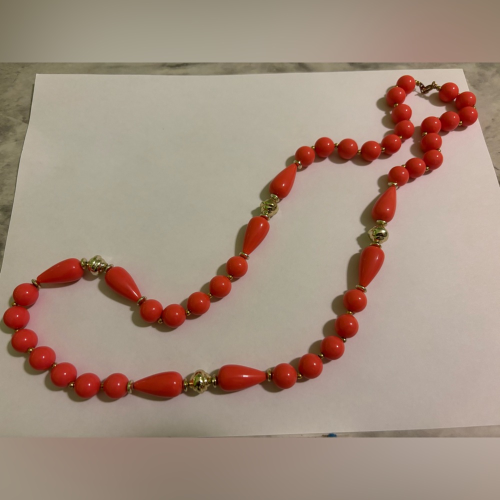 Vibrant Coral Beaded Necklace with Gold Accents